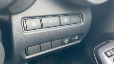 Nissan Juke 1.0 DiG-T 114 Tekna 5dr Petrol Hatchback